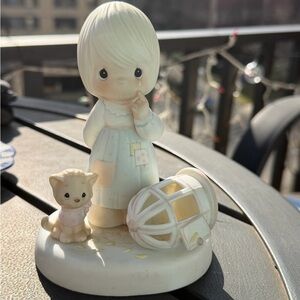 Enesco Cream and White Figurine with Cat and Basket